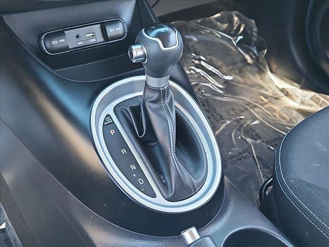 Used 2019 Kia Soul + FWD image 12