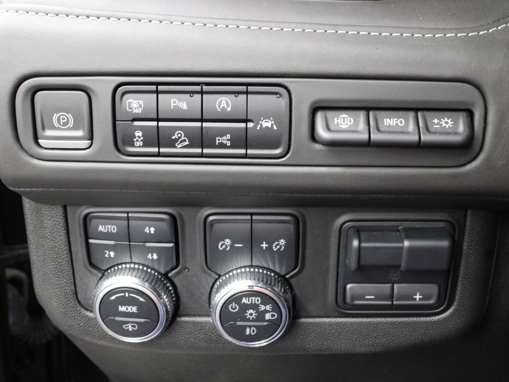 Used 2023 GMC Yukon Denali Ultimate AWD/4WD image 62