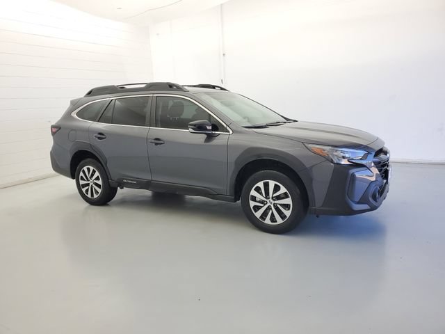 Used 2024 Subaru Outback Premium AWD/4WD image 4