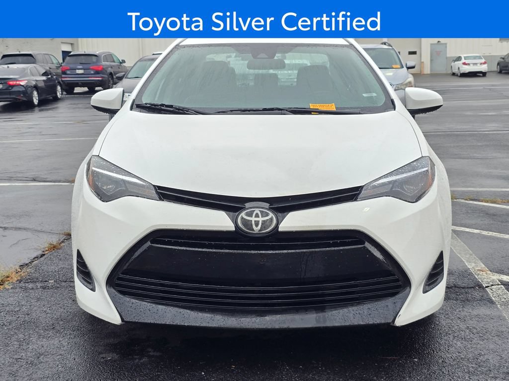 Used 2019 Toyota Corolla LE FWD image 2