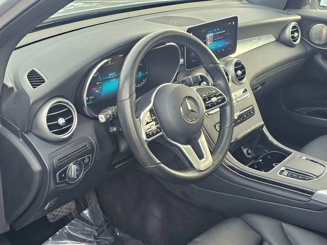 Used 2021 Mercedes-Benz GLC 300 4MATIC image 15