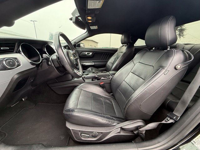 Used 2017 Ford Mustang Premium RWD image 11