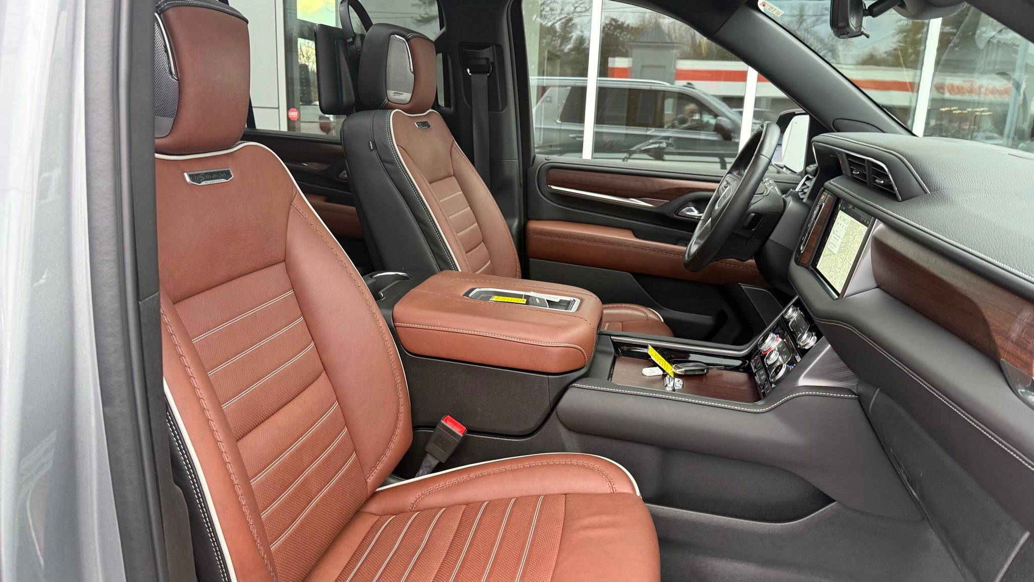 Used 2024 GMC Yukon XL Denali Ultimate image 23