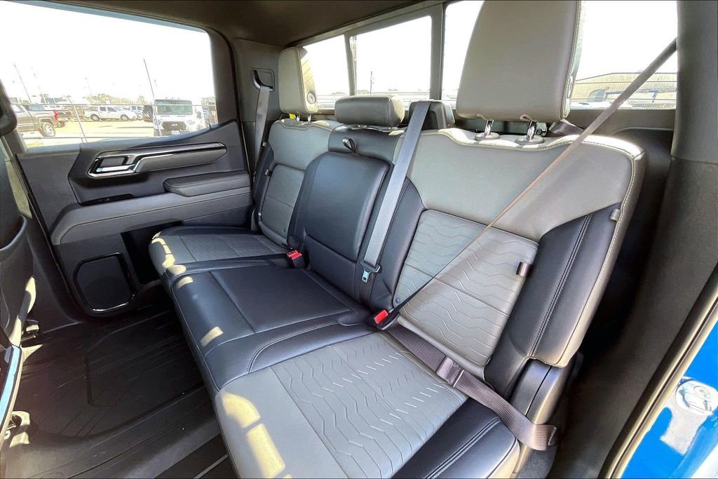 Used 2023 Chevrolet Silverado 1500 ZR2 image 19