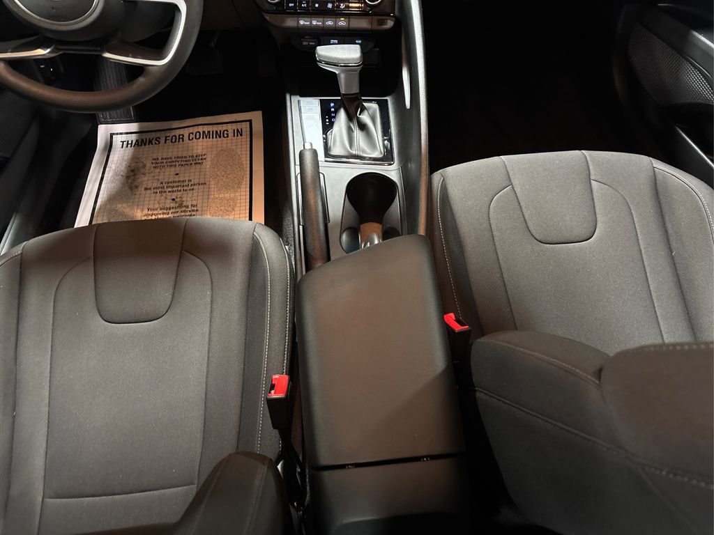 Used 2024 Hyundai Elantra SEL image 20