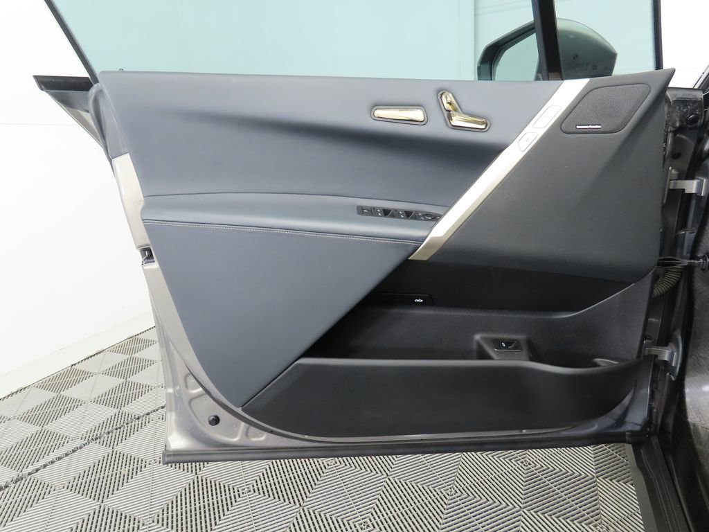 Certified 2023 BMW iX xDrive50 w/ Ultimate Package 2 image 23