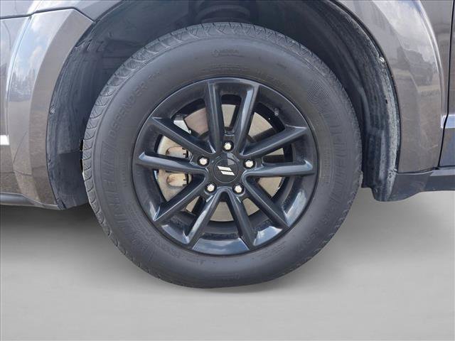 Used 2020 Dodge Journey SE w/ SE Popular Equipment Group FWD image 10