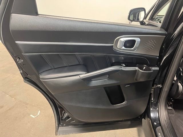 Used 2021 Kia Sorento SX FWD image 19