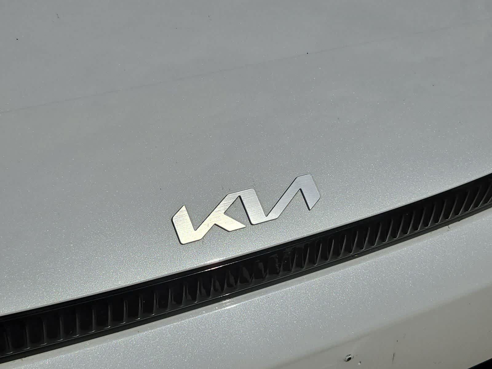 Certified 2023 Kia EV6 Wind RWD image 10