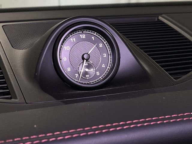 Certified 2025 Porsche Macan image 33