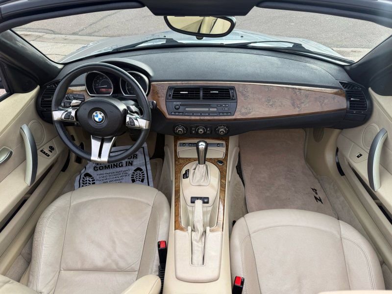 Used 2007 BMW Z4 3.0i image 22