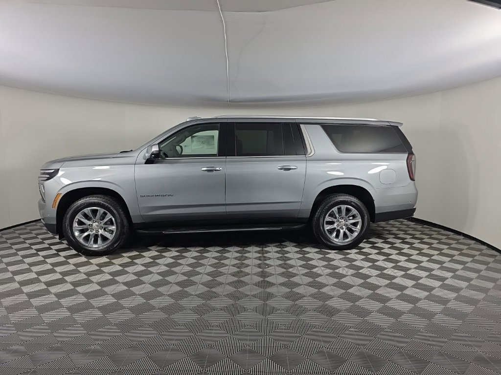 New 2025 Chevrolet Suburban Premier w/ Sun And Tow Package image 2