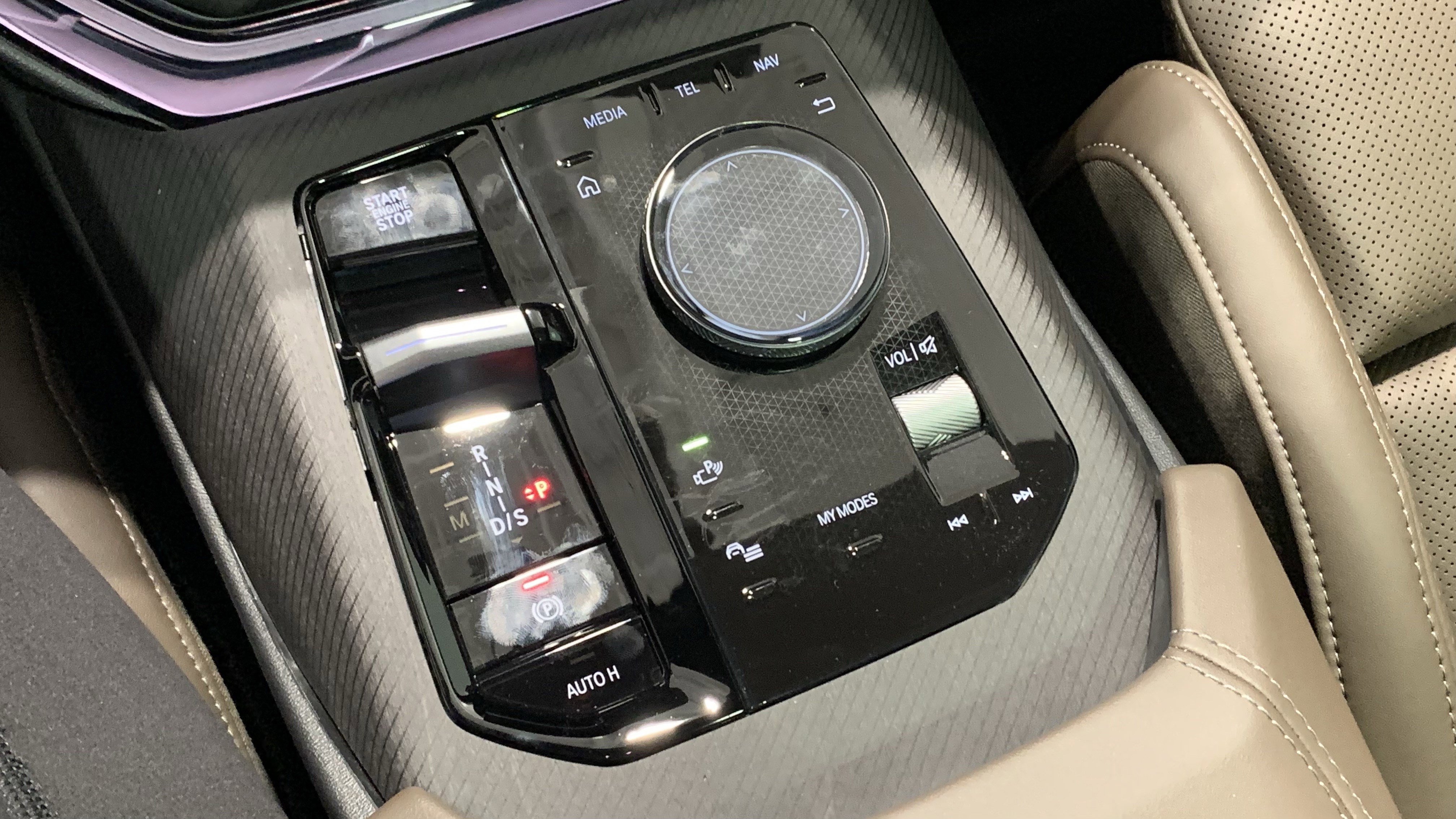 Used 2026 BMW X3 xDrive30 w/ Premium Package image 23