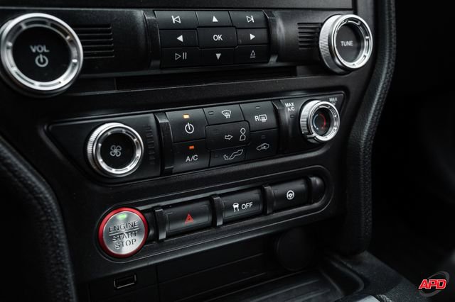 Used 2018 Ford Mustang GT w/ Black Accent Pkg RWD image 21