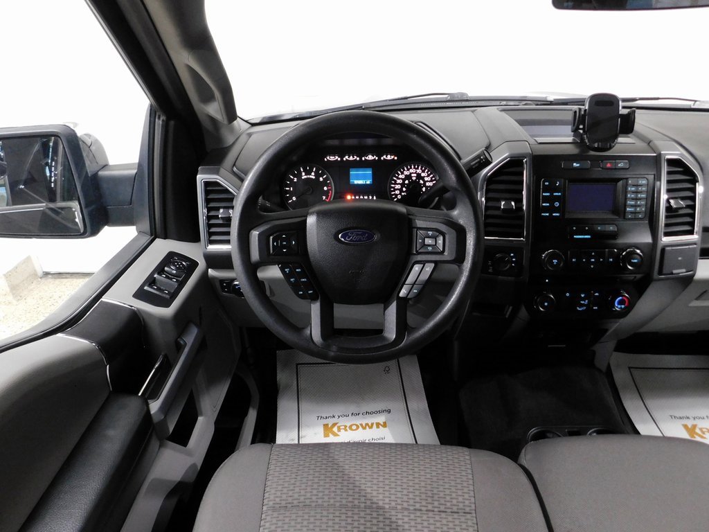 Used 2015 Ford F150 XLT w/ Trailer Tow Package image 44