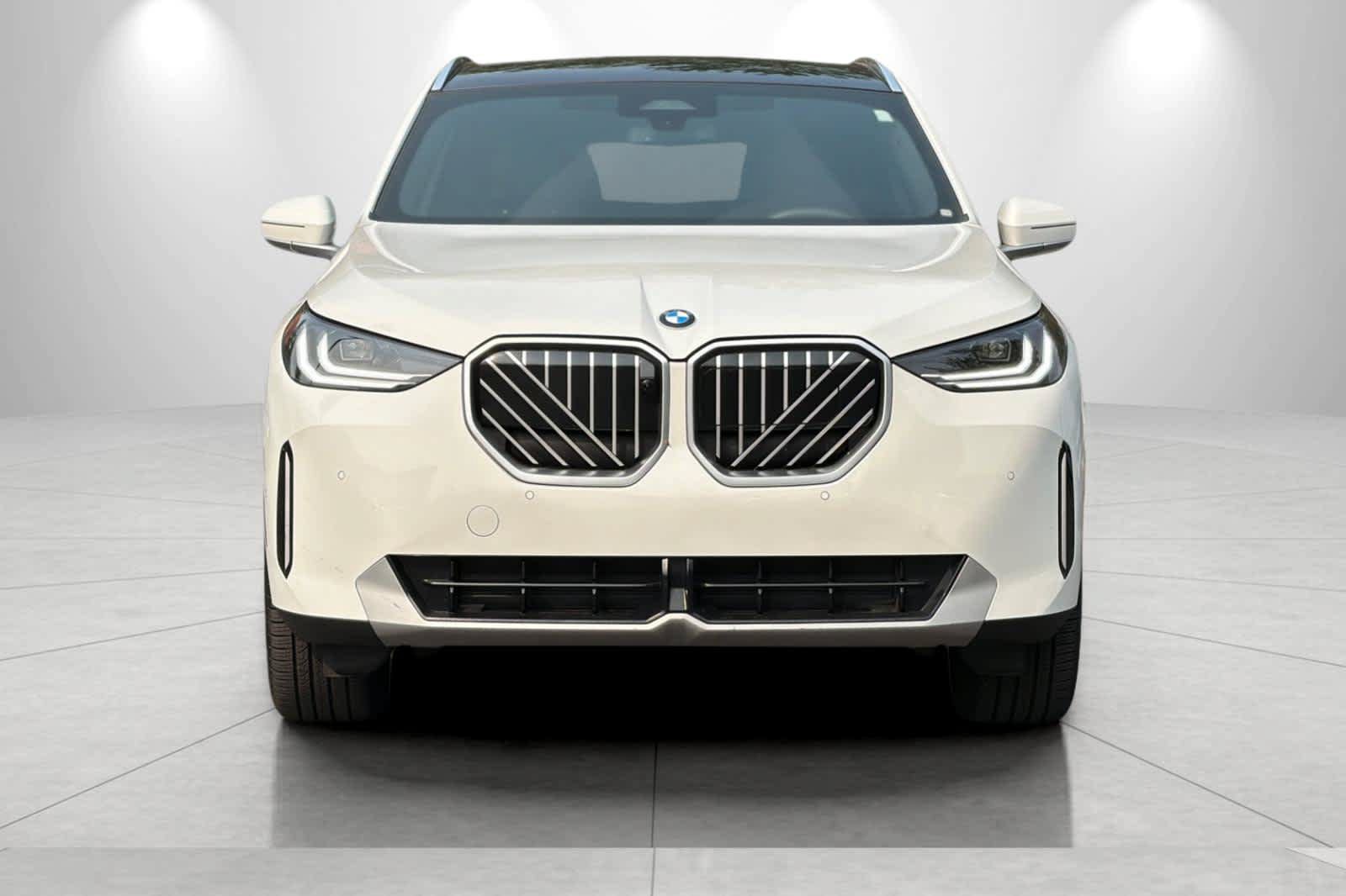 Used 2026 BMW X3 xDrive30i w/ Premium Package AWD/4WD image 10