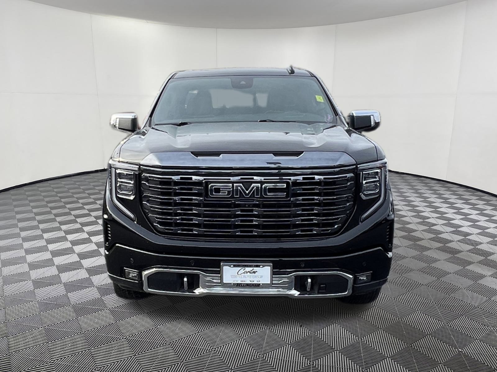 Used 2023 GMC Sierra 1500 Denali Ultimate image 2