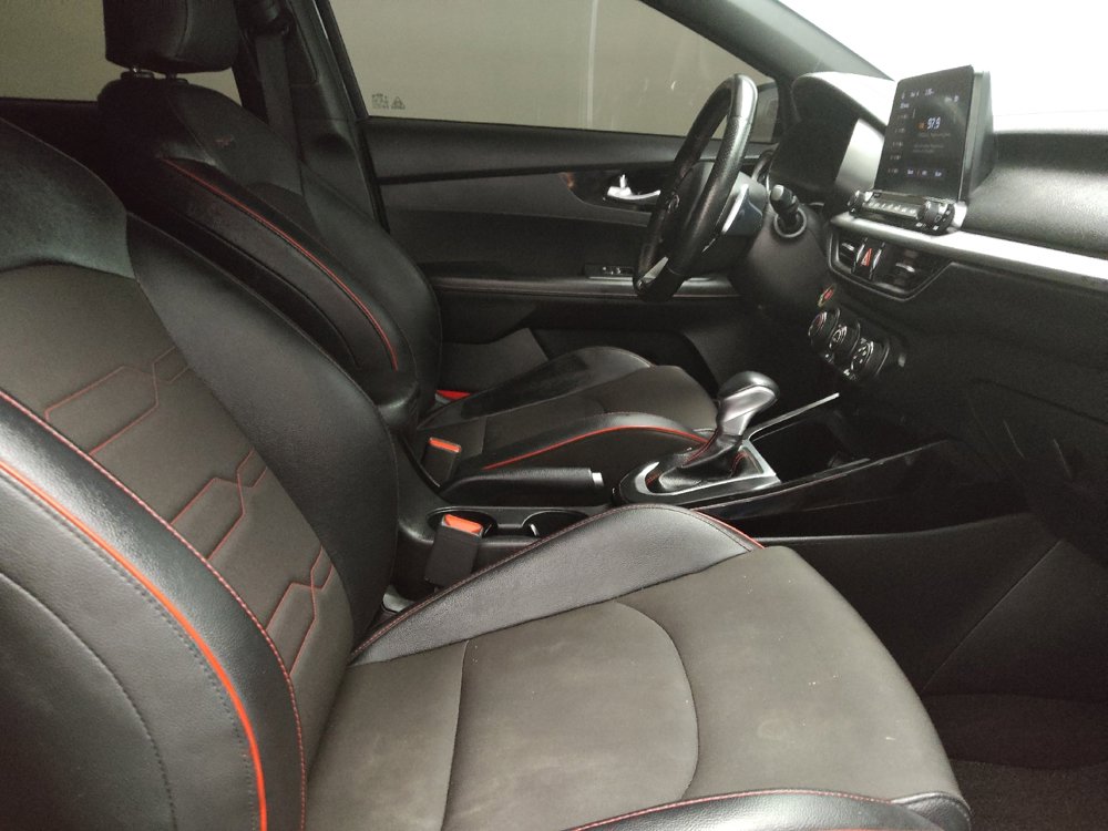 Used 2020 Kia Forte GT image 21