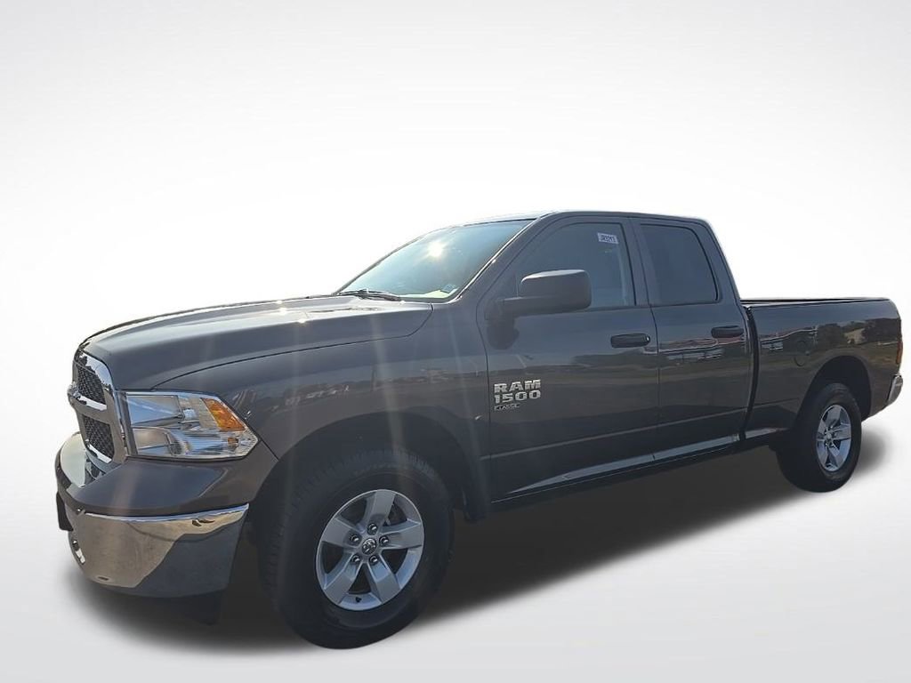 Used 2024 RAM 1500 Classic SLT image 4