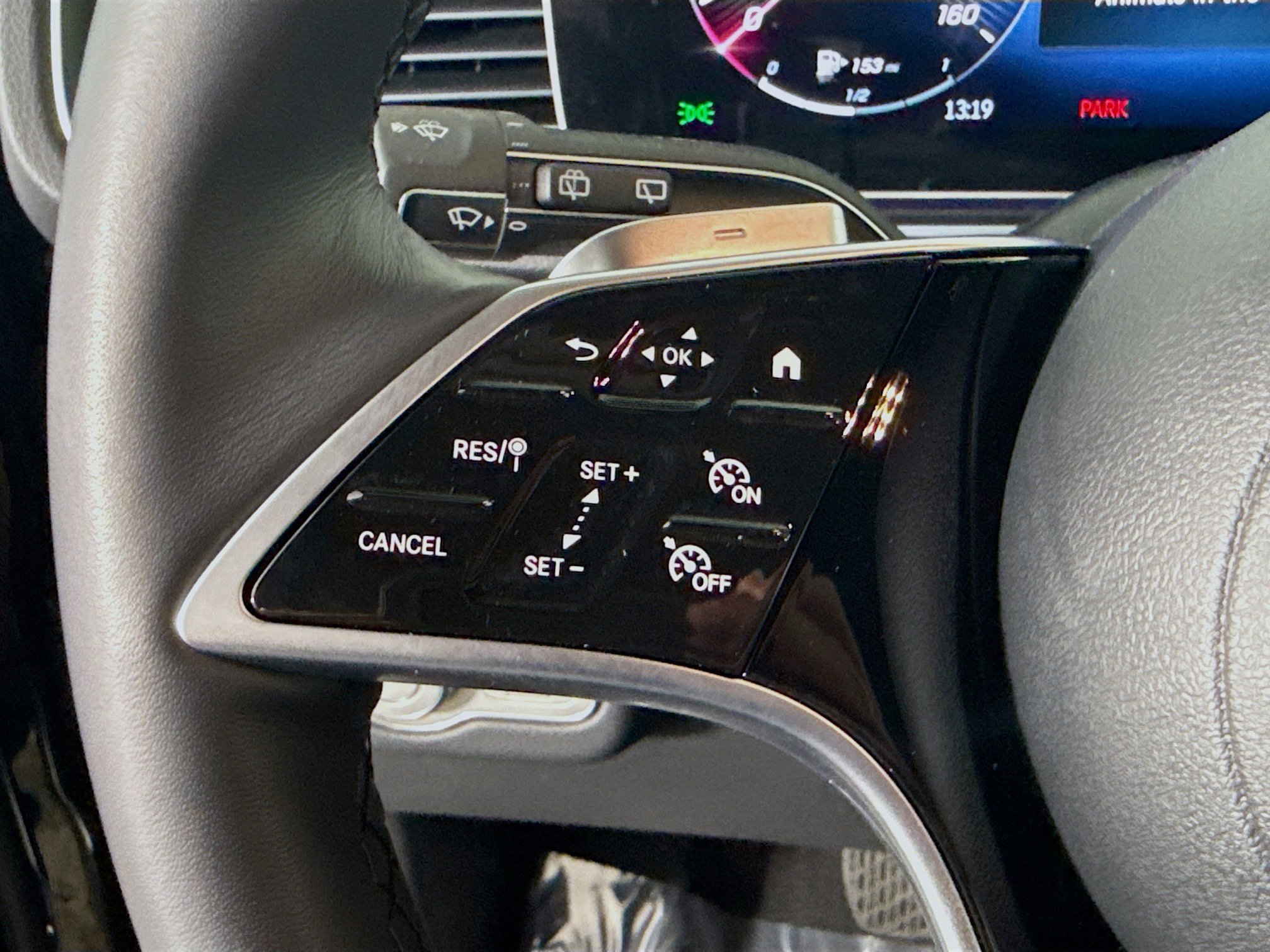 Used 2026 Mercedes-Benz GLE 350 4MATIC image 14