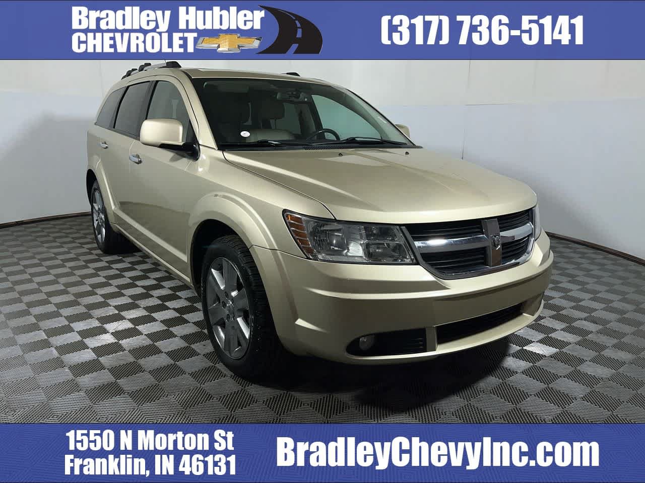 Used 2010 Dodge Journey R/T w/ Flexible Seating Group FWD image 1