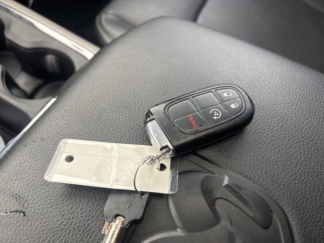 Used 2017 RAM 2500 Laramie w/ Sport Appearance Group image 32