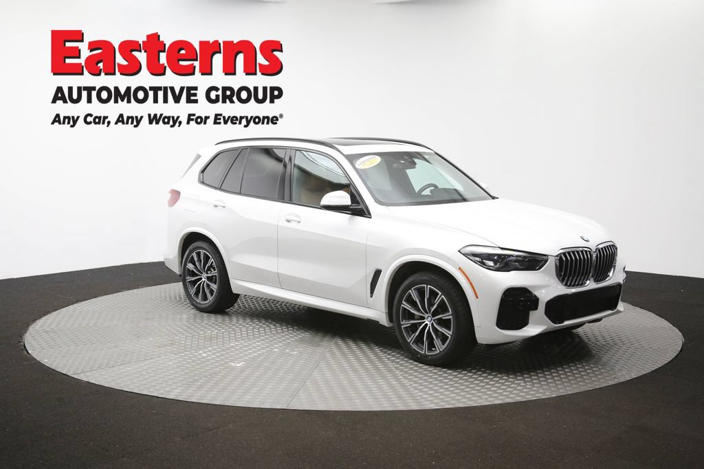 Used 2023 BMW X5 xDrive40i w/ M Sport Package AWD/4WD image 52