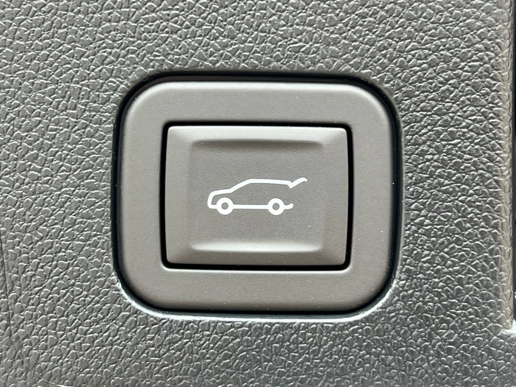 New 2027 GMC Terrain Elevation w/ Elevation Premium Package AWD/4WD image 33