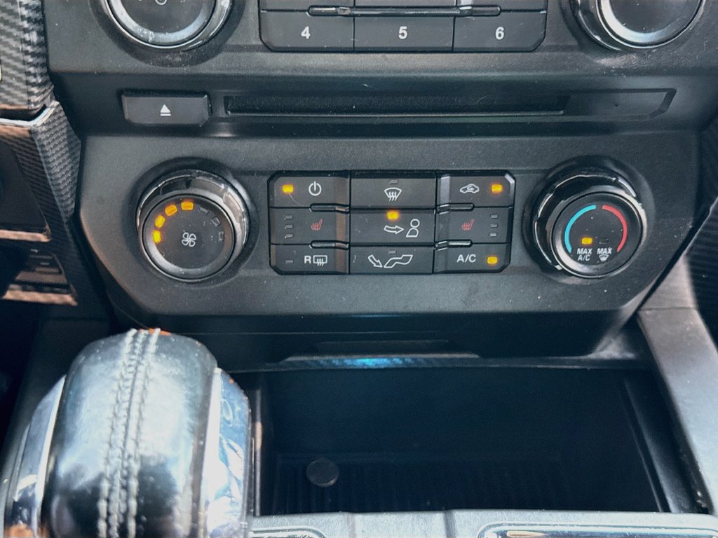 Used 2018 Ford F150 XLT w/ Equipment Group 302A Luxury AWD/4WD image 17