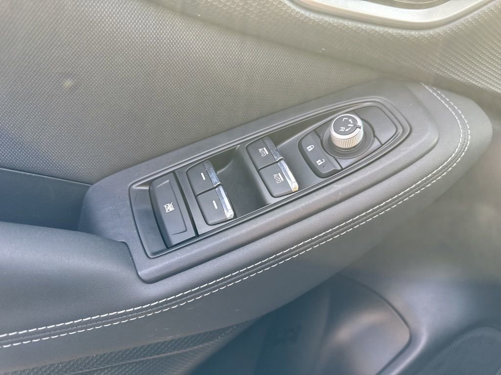 Used 2020 Subaru Forester Premium image 6