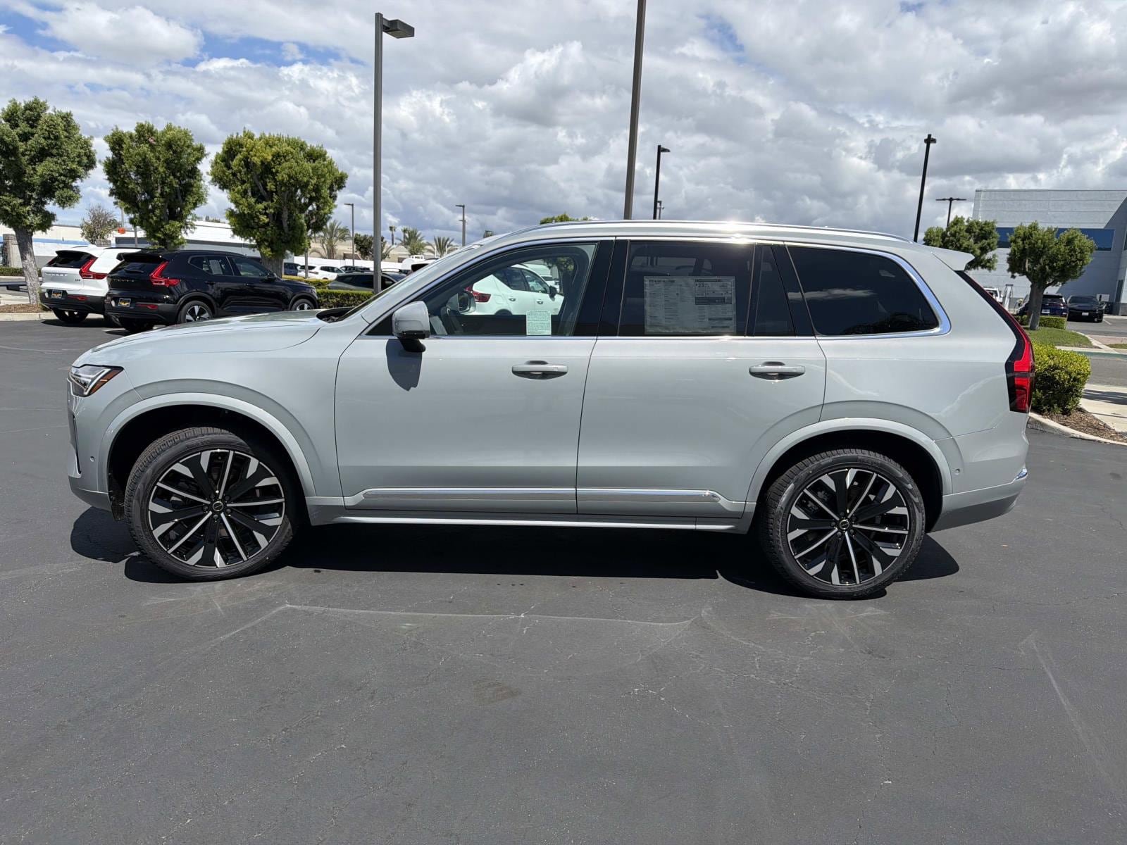 New 2026 Volvo XC90 B6 Ultra w/ Protection Package AWD/4WD image 4
