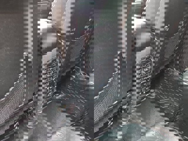 Used 2018 Dodge Durango GT image 12