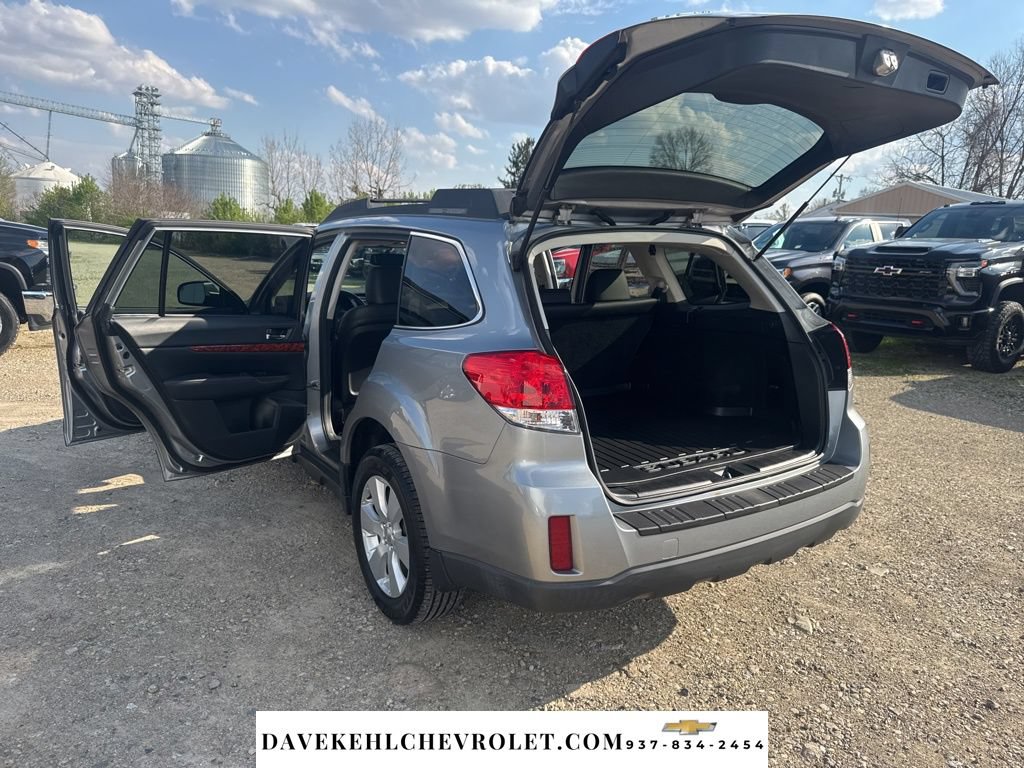 Used 2010 Subaru Outback 2.5i Limited AWD/4WD image 34