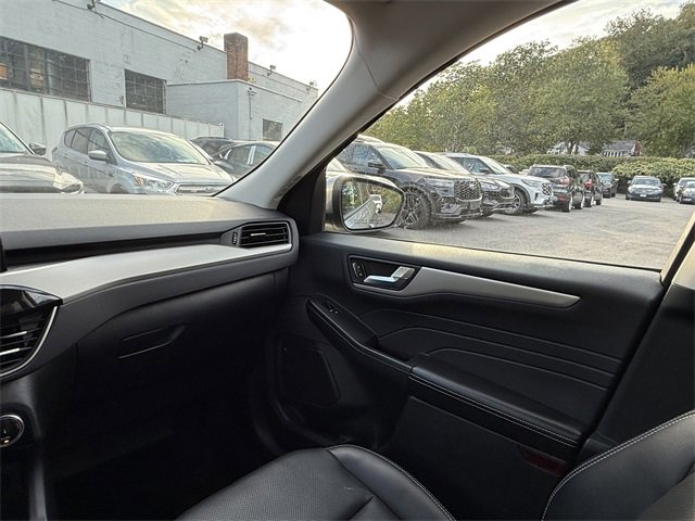 Used 2022 Ford Escape SEL image 14