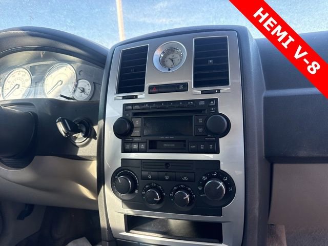 Used 2006 Chrysler 300 C image 8
