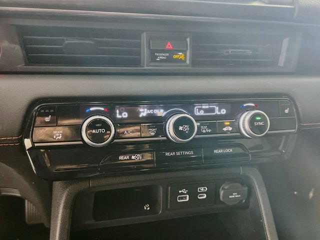 Used 2023 Honda Pilot TrailSport image 23
