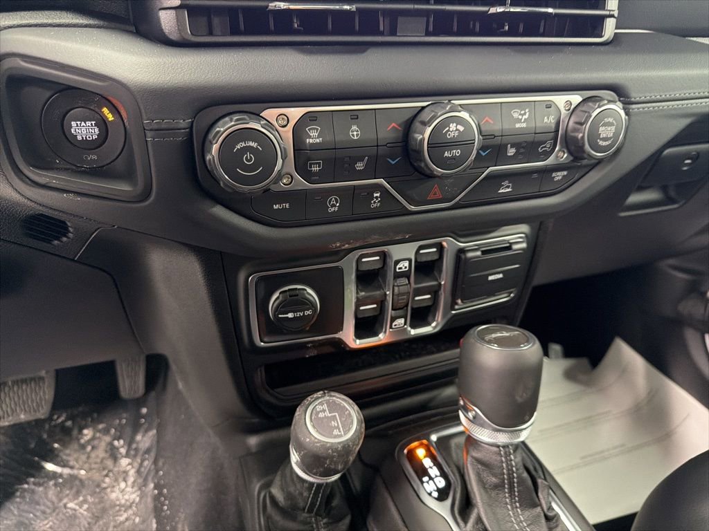 New 2026 Jeep Gladiator Sport image 21