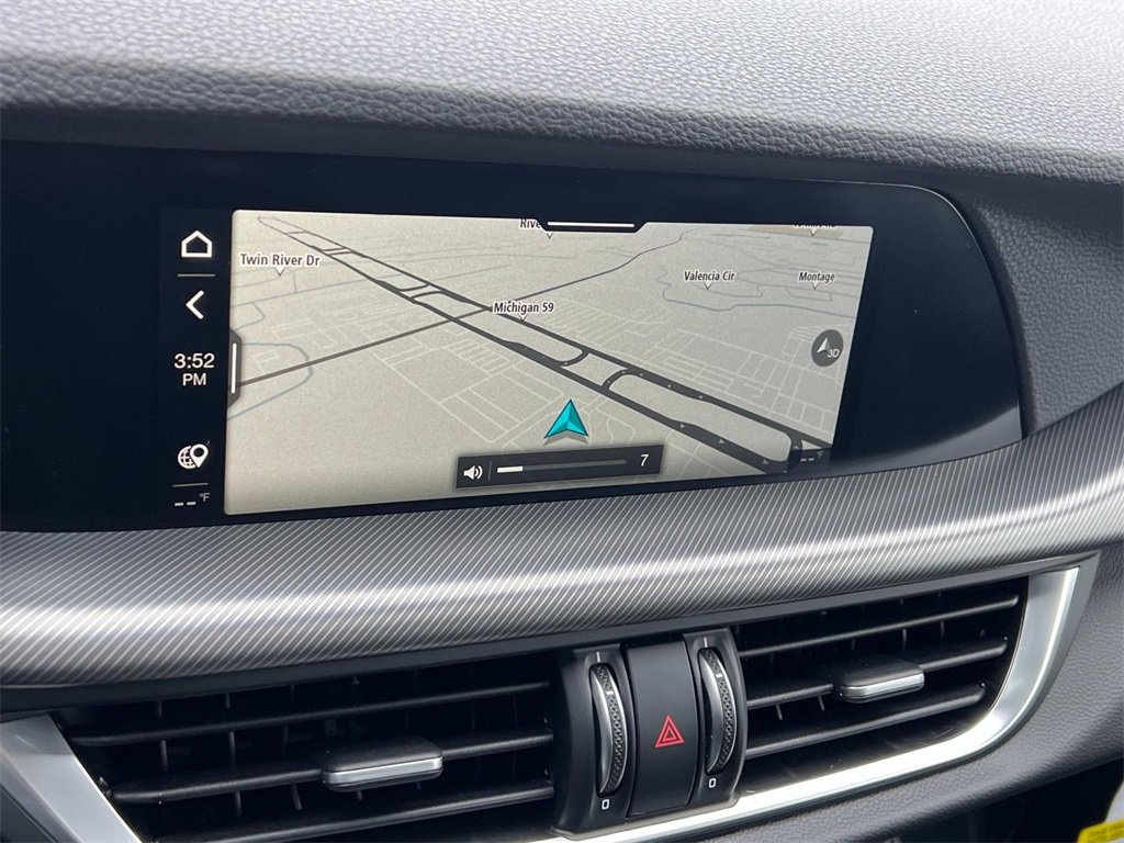 New 2025 Alfa Romeo Stelvio Sprint image 19