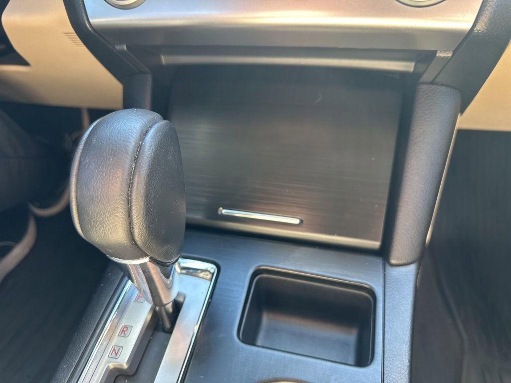 Used 2017 Subaru Outback 2.5i Limited image 6