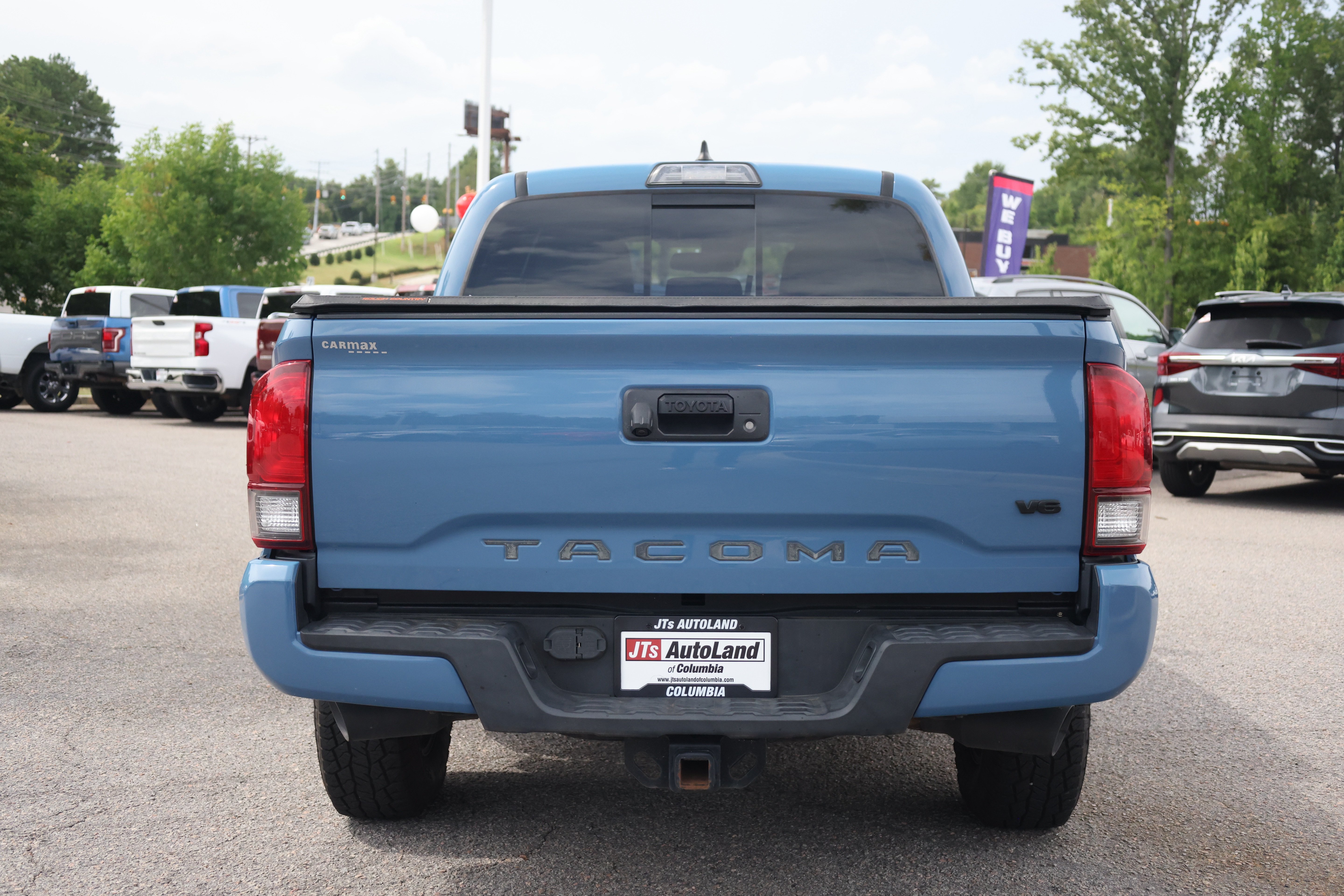 Used 2019 Toyota Tacoma SR5 RWD image 4