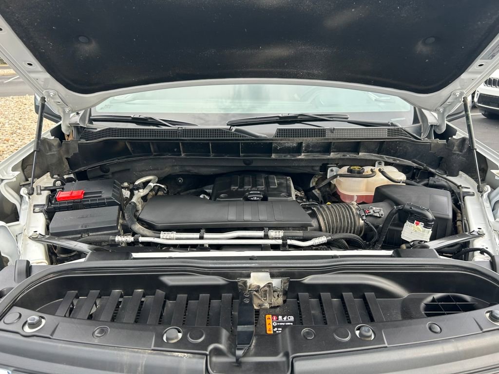 Used 2024 Chevrolet Silverado 1500 LT AWD/4WD image 27