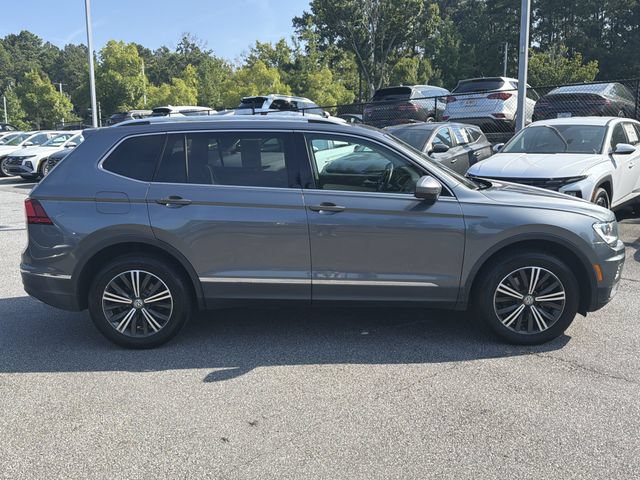 Used 2019 Volkswagen Tiguan SEL w/ 3rd Row Seat Package AWD/4WD image 9