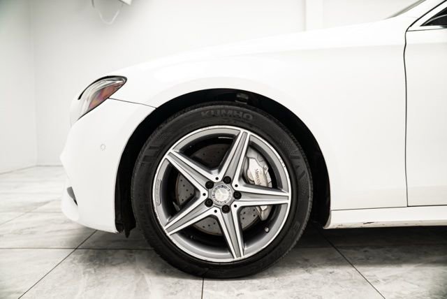 Used 2017 Mercedes-Benz E 300 4MATIC image 35