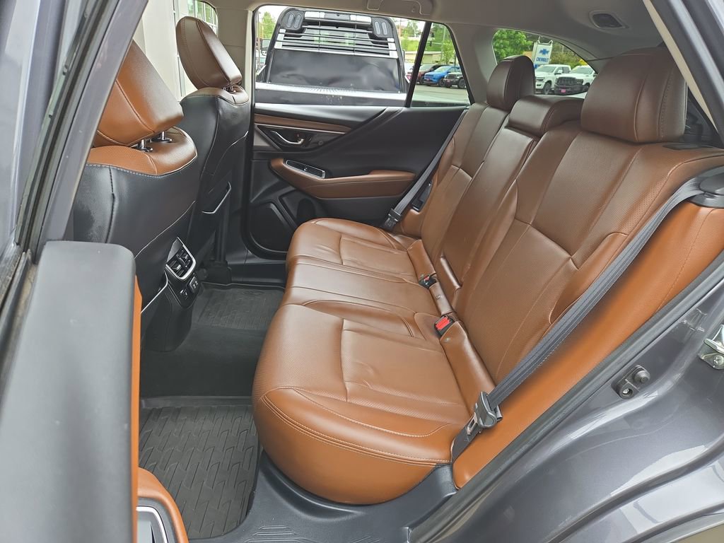 Used 2020 Subaru Outback Touring w/ Popular Package #2 AWD/4WD image 15