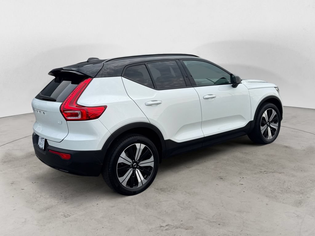 Certified 2023 Volvo XC40 Recharge Plus w/ Protection Package Premier AWD/4WD image 7