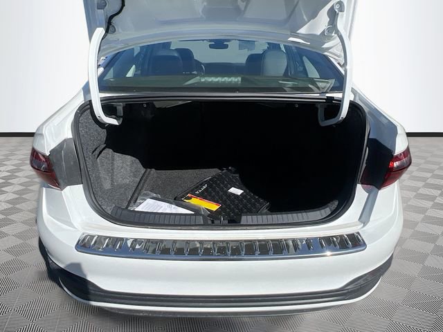 New 2025 Volkswagen Jetta SE image 25