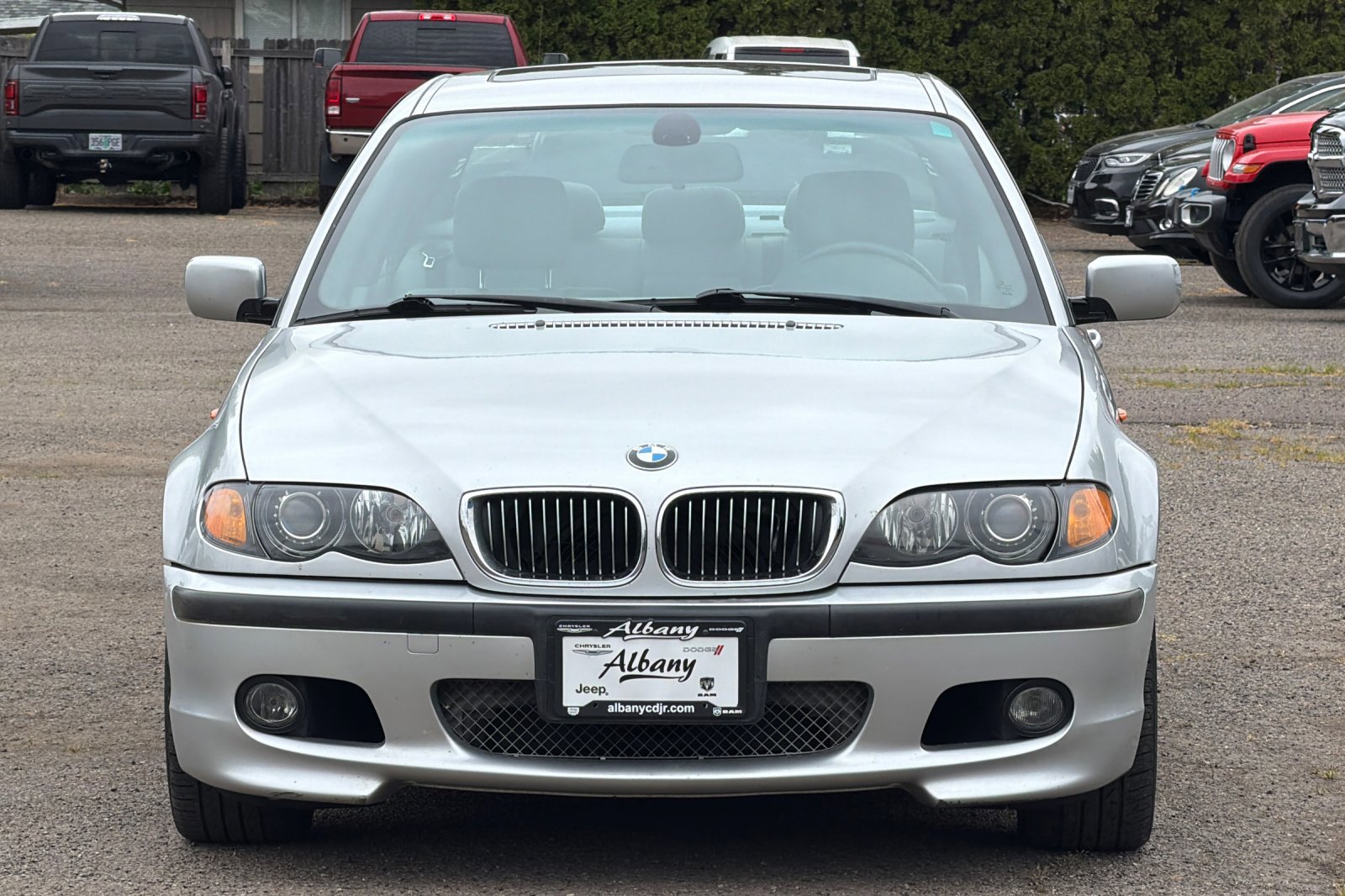 Used 2005 BMW 330i Sedan RWD image 9