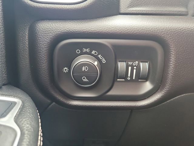 Used 2022 RAM 3500 Laramie image 21