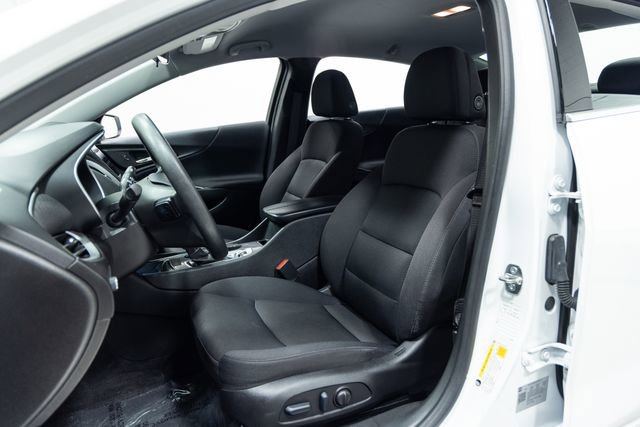 Used 2024 Chevrolet Malibu LT image 21