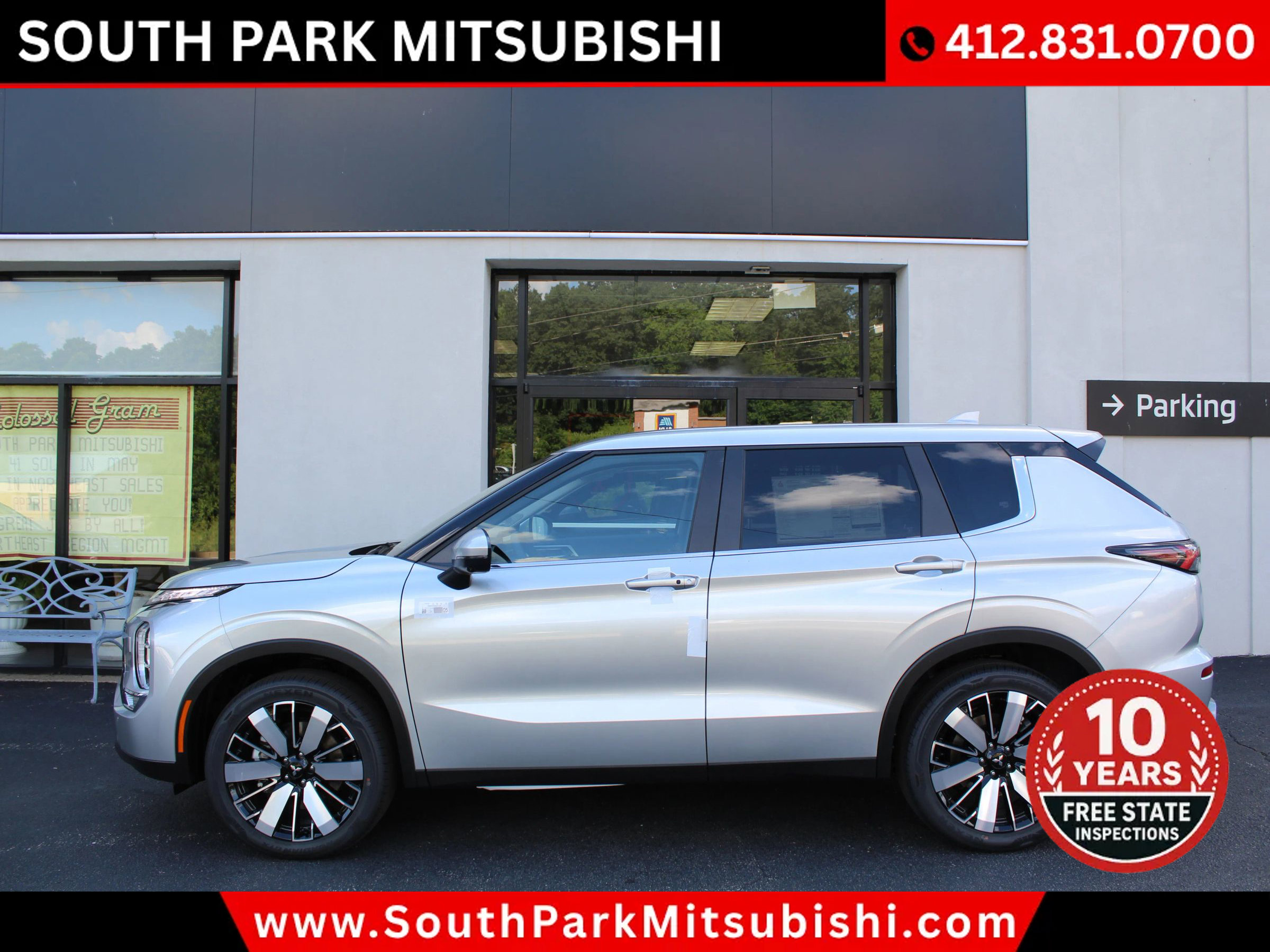 New 2025 Mitsubishi Outlander SE image 1